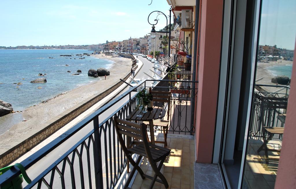 Apartamento Taorminaxos Wonderful Seaview Giardini-Naxos
